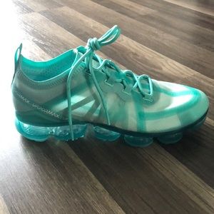 Brand new Nike Vapor Max Teal Tint